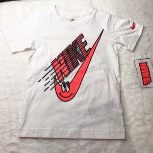Nike Tee